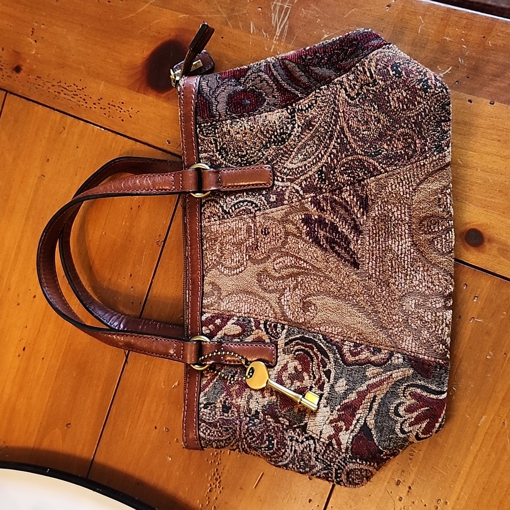 Fossil Tapestry bag EUC.